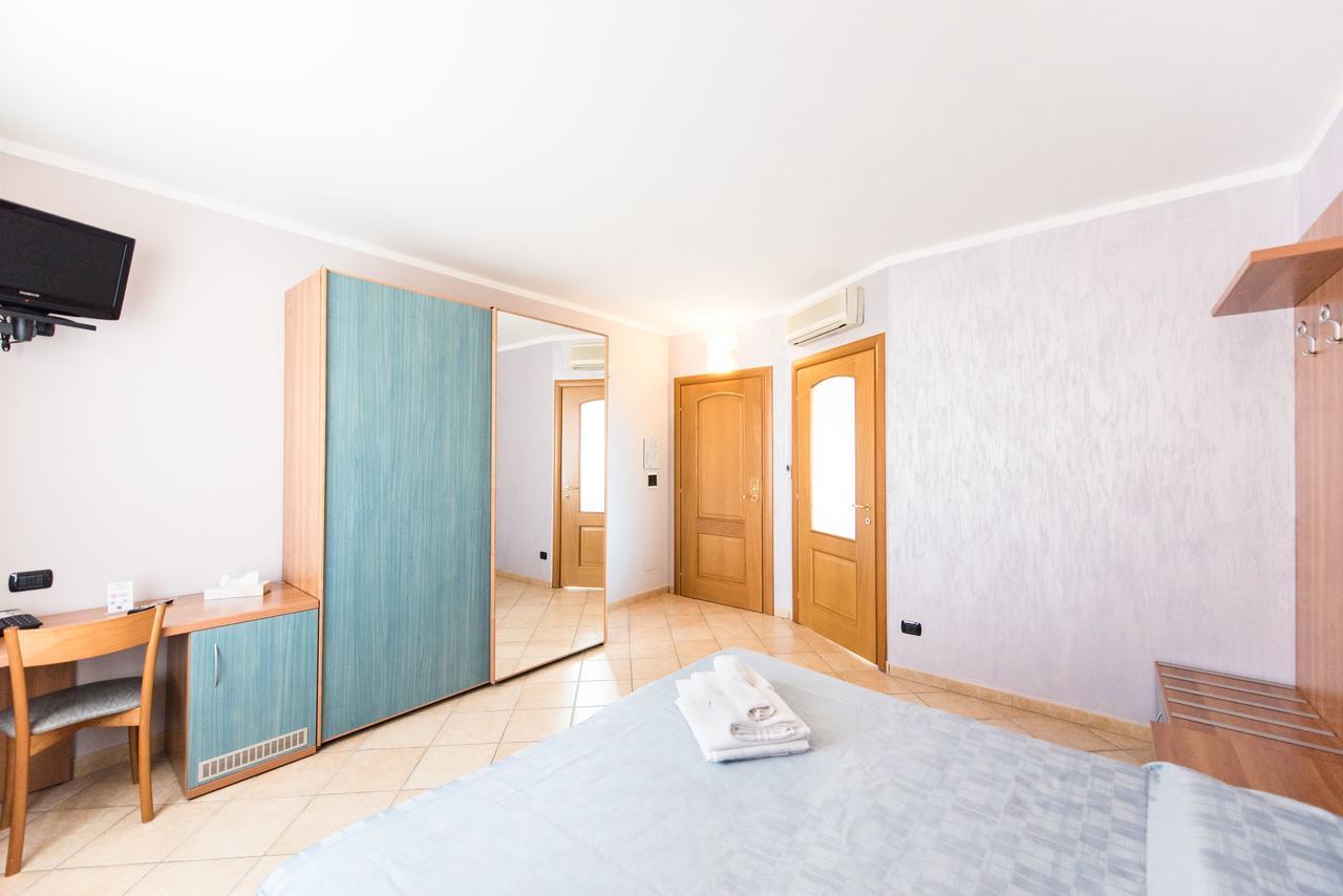 Hotel Bacco Beinette Exterior foto